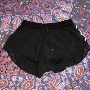 lulu lemon black running shorts